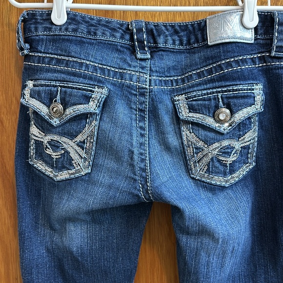 Maurice Women's Denim Capris - Picture 7 of 8